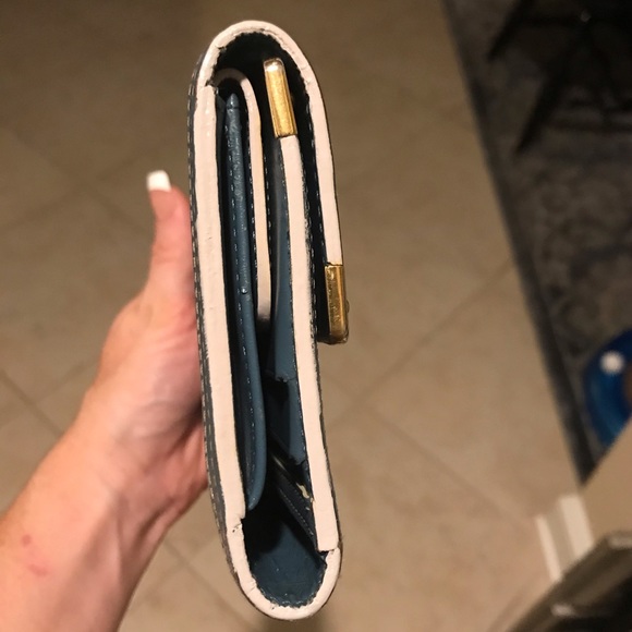 💯 Auth Louis Vuitton Blue International Wallet - Picture 3 of 8